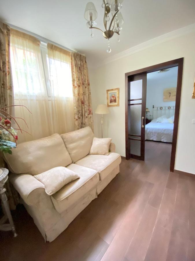 Villa With Heated Private Pool, Sea View& Turkish Sauna بينالماذينا المظهر الخارجي الصورة