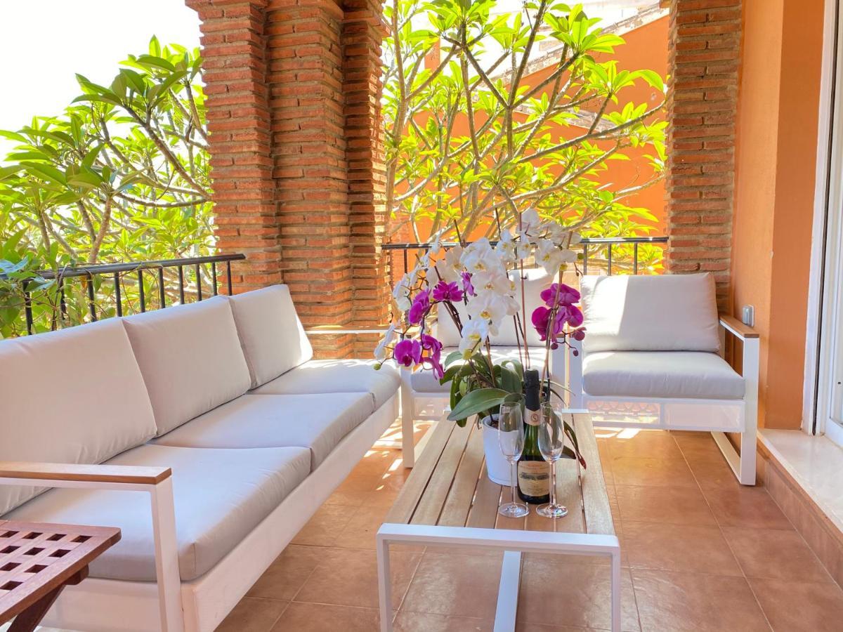 Villa With Heated Private Pool, Sea View& Turkish Sauna بينالماذينا المظهر الخارجي الصورة
