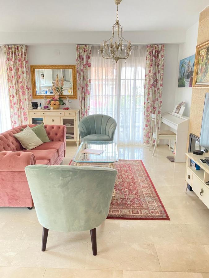 Villa With Heated Private Pool, Sea View& Turkish Sauna بينالماذينا المظهر الخارجي الصورة