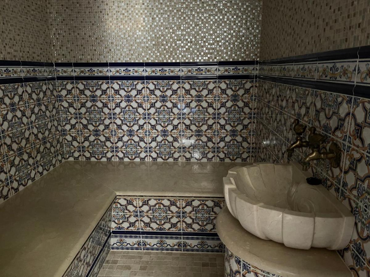 Villa With Heated Private Pool, Sea View& Turkish Sauna بينالماذينا المظهر الخارجي الصورة